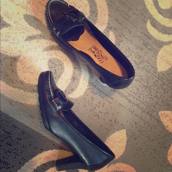 Salvatore Ferragamo Loafer/Heels - Picture 1 of 3